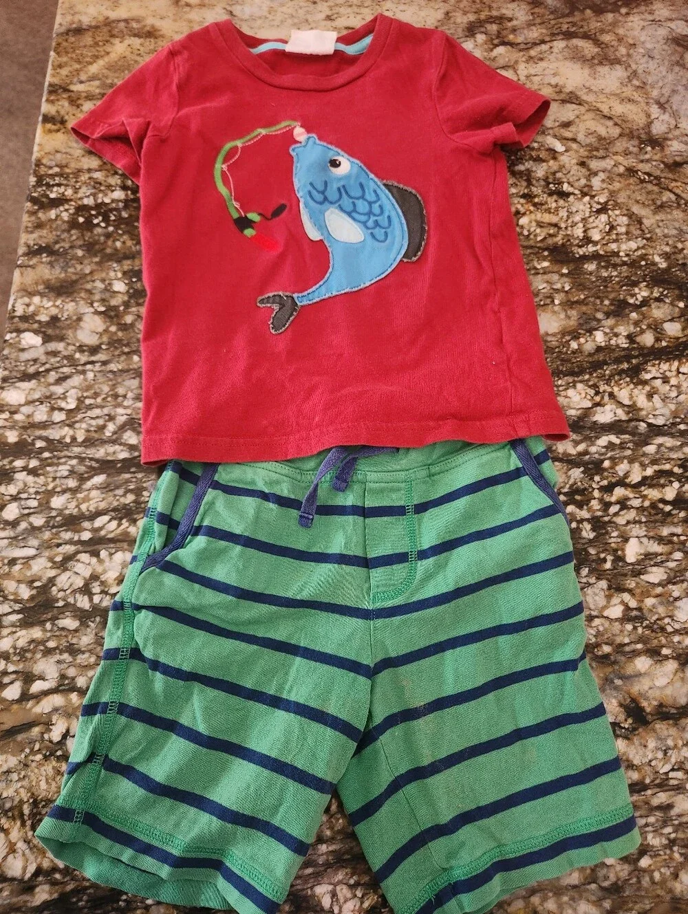 Mini Boden Red Tee with Blue Fish Applique and Green Striped Shorts 2/3